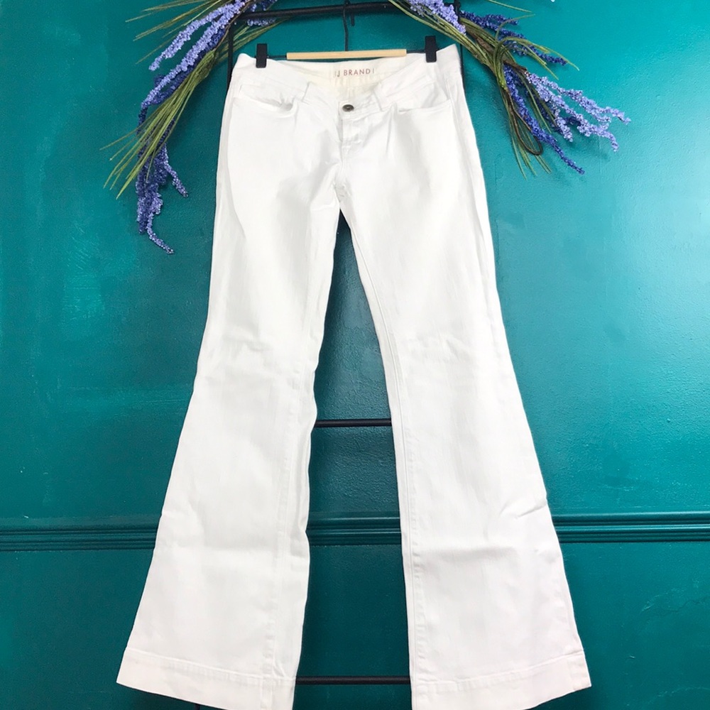 White flare J Brand Jeans